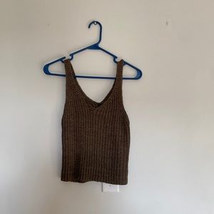 KNIT TOP
